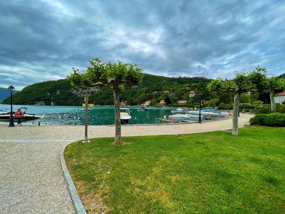 Reflet Bleu Du Lac D'Annecy 3 Etoiles - Face Au Lac, Parking Gratuit, Paddle Board دوسارد المظهر الخارجي الصورة