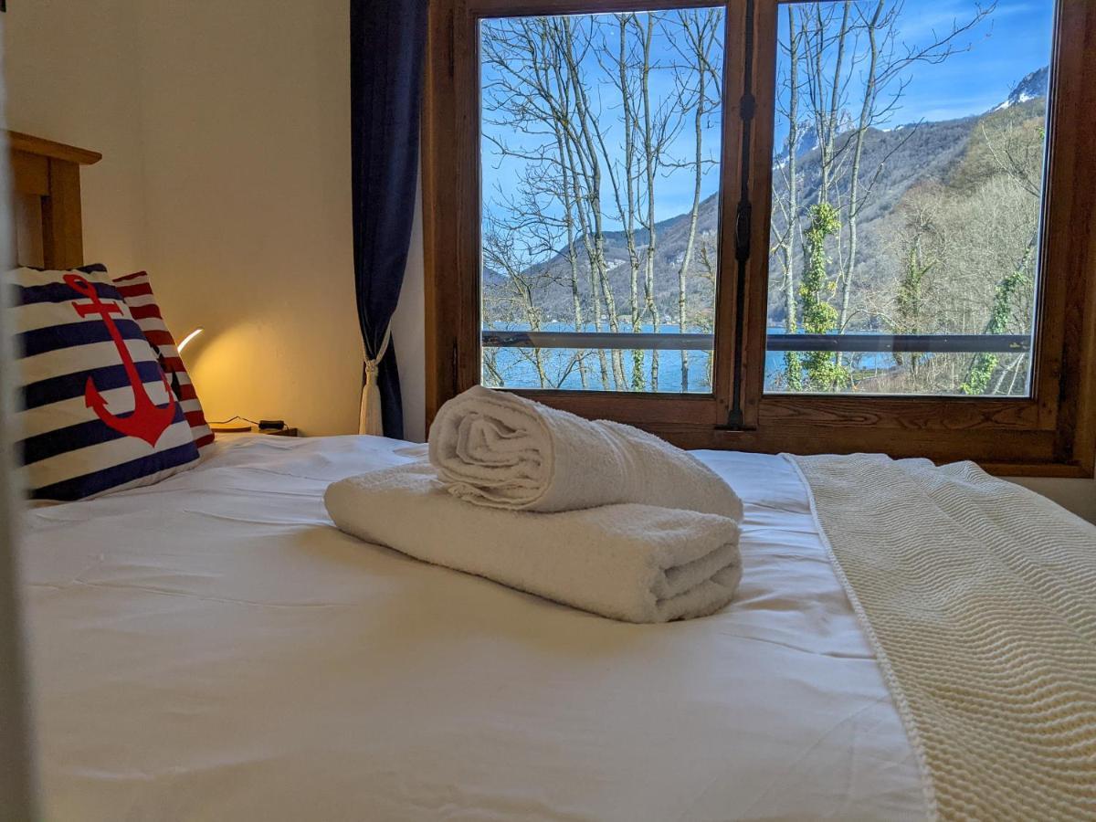 Reflet Bleu Du Lac D'Annecy 3 Etoiles - Face Au Lac, Parking Gratuit, Paddle Board دوسارد المظهر الخارجي الصورة